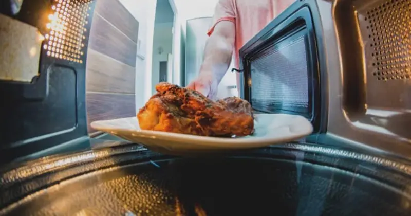 Best Way to Reheat Steak in Microwave